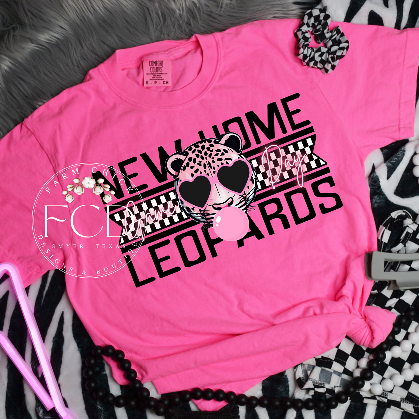 New Home Leopards Pink Bubble Tee